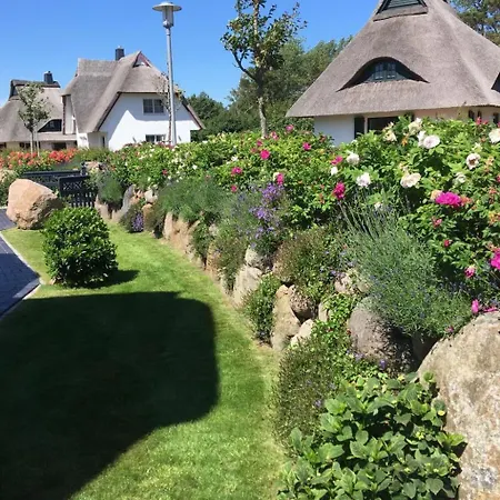 Ferienhaus Reetdachhaus Am Wasser Mit Sauna- Aussenwhirlpool- Kamin Und E-ladestation By Interhome Fuhlendorf (Mecklenburg-Vorpommern)